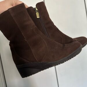 Blondo Dark Brown Suede Heeled Boots